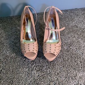 Jennifer Lopez Heels